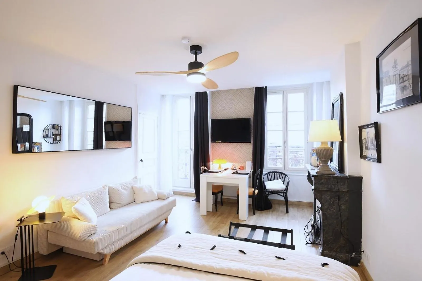 Appartement Hyper Centre Avec Balcon Clermont-Ferrand